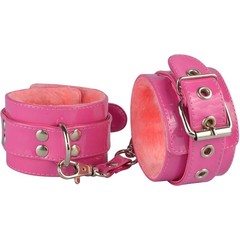  Яркие наручники из искусственной лаковой кожи розового цвета 