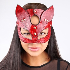  Красная игровая маска с ушками 