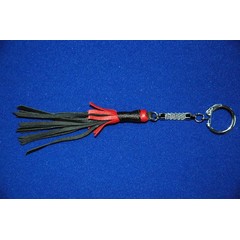  Чёрно-красный брелок для ключей в форме плёточки 