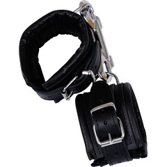  Чёрные кожаные наручники Zado 