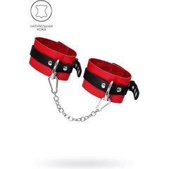  Красно-черные мягкие оковы с одним ремешком и люверсами 
