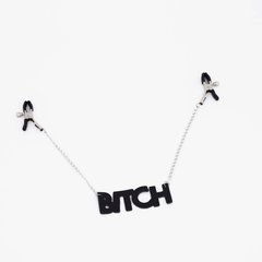  Зажимы на соски с кожаной подвеской Bitch 