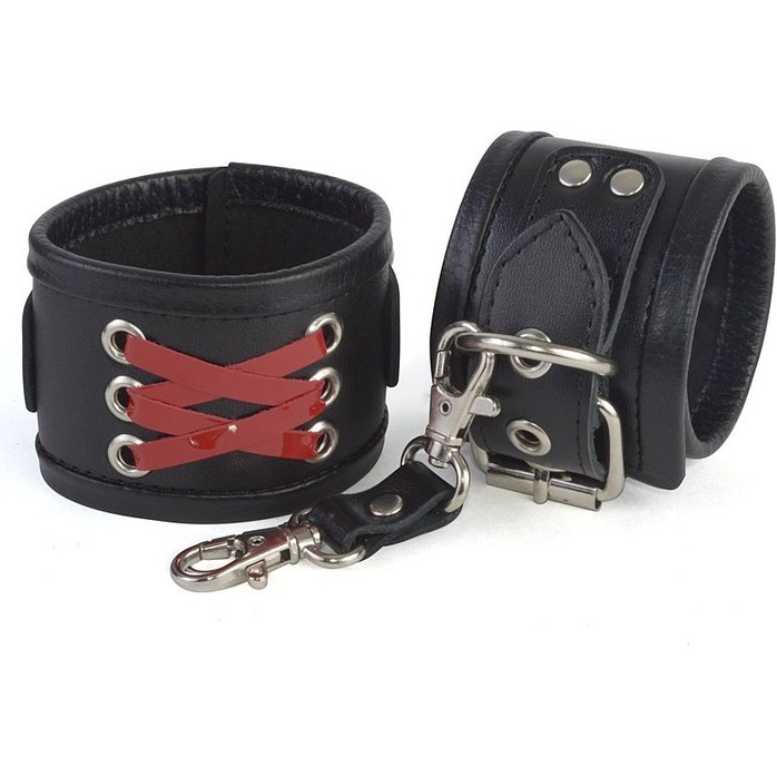 Кожаные наручники с декоративной лаковой шнуровкой - BDSM accessories