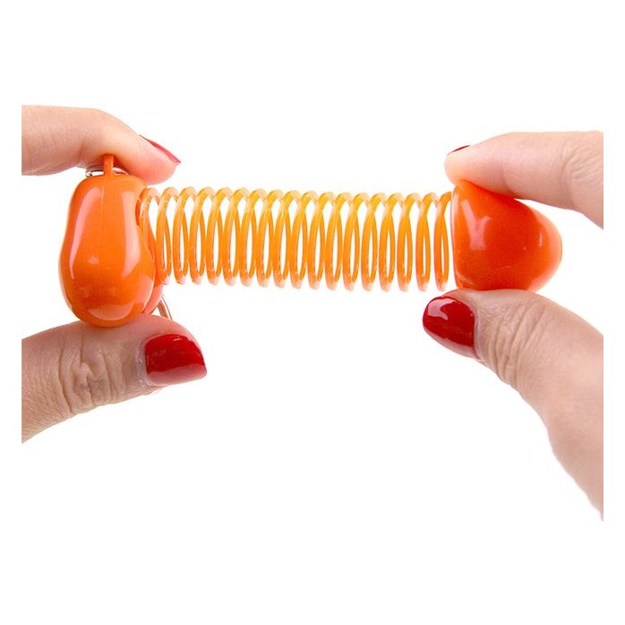 Оранжевый брелок для ключей в форме пениса. Фотография 4.