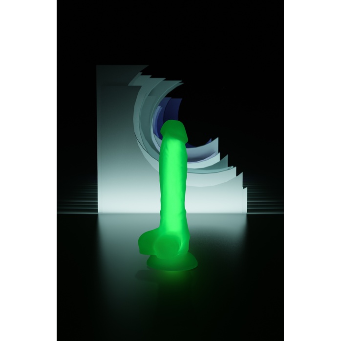 Прозрачно-зеленый фаллоимитатор, светящийся в темноте, Dick Glow - 18 см - Beyond. Фотография 10.