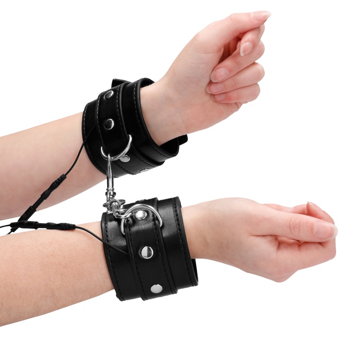 Черные наручники с электростимуляцией Electro Handcuffs - Electroshock. Фотография 4.