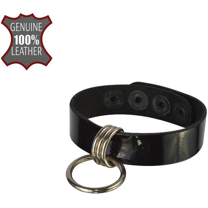 Черный лаковый кожаный браслет с подвесным колечком - BDSM accessories. Фотография 3.
