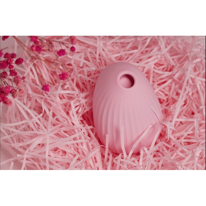 Нежно-розовый вакуум-волновой стимулятор с вибрацией и базой-ночником Cuddly Bird. Фотография 11.