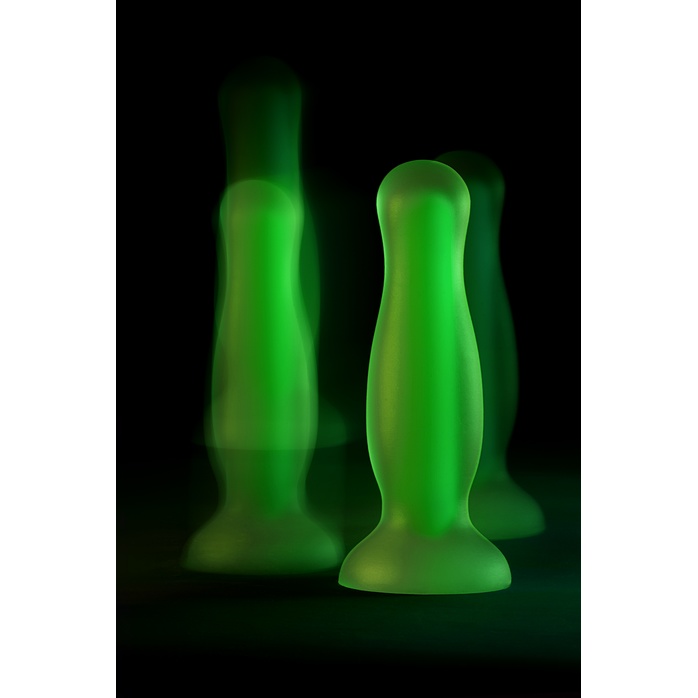 Зеленая, светящаяся в темноте анальная втулка Victor Glow - 10 см - Beyond. Фотография 12.