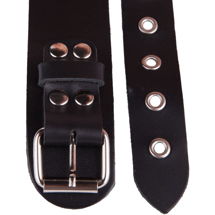 Черный кожаный ошейник с кольцом и клепками - BDSM accessories. Фотография 11.