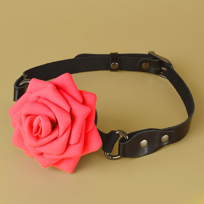 Черный кляп-шар с розой - BDSM accessories. Фотография 5.