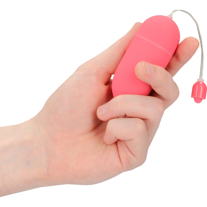Розовое гладкое виброяйцо Vibrating Egg - 8 см - Shots Toys. Фотография 2.