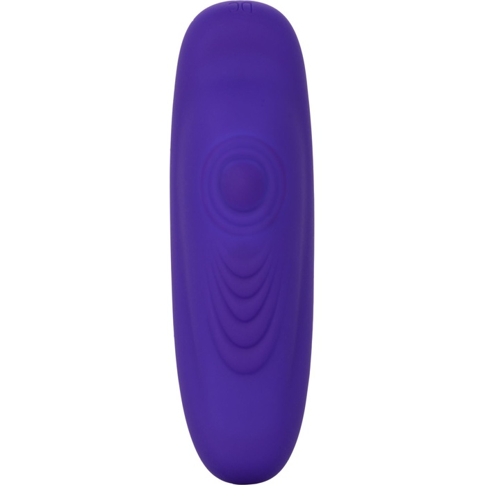 Фиолетовый стимулятор в трусики Lock-N-Play Remote Pulsating Panty Teaser. Фотография 4.
