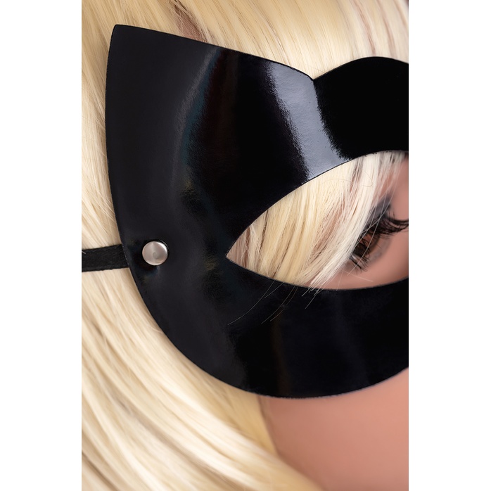 Оригинальная лаковая черная маска Кошка. Фотография 3.