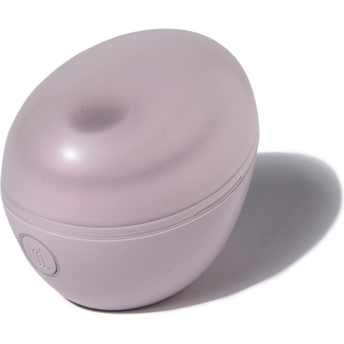 Нежно-розовый вакуумный стимулятор Baci Premium Robotic Clitoral Massager. Фотография 4.