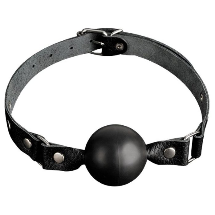 Кляп-шар на чёрных кожаных ремешках - BDSM accessories. Фотография 5.