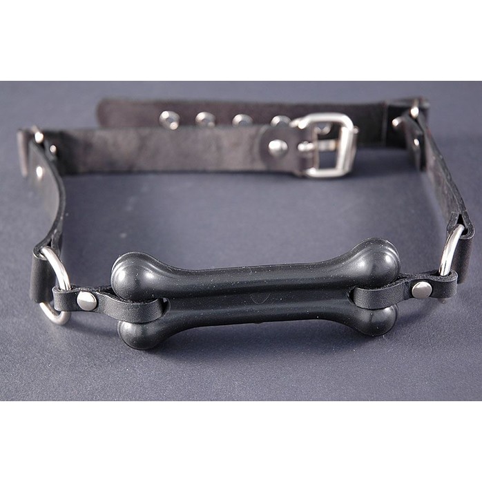 Чёрный трензель Боун с резиновой косточкой