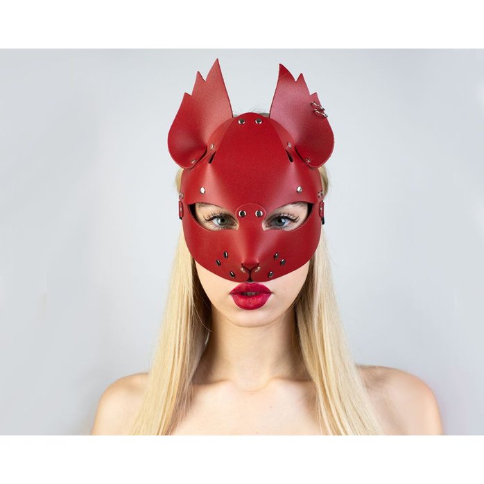 Красная кожаная маска Белочка - BDSM accessories. Фотография 3.