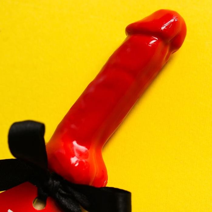 Леденец «То, что ты заслужил» со вкусом клубники - 30 гр - Фабрика страсти. Фотография 2.