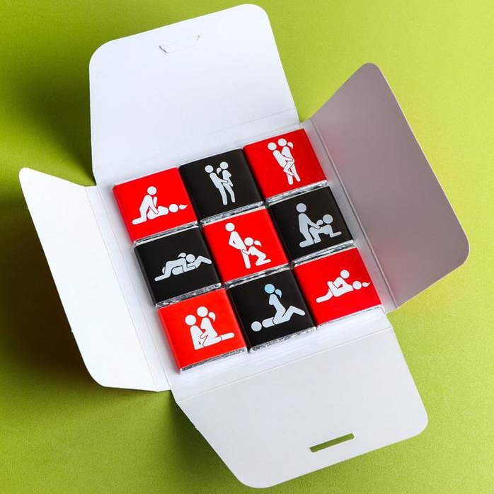 Шоколад молочный «18 » - 45 гр - Фабрика страсти. Фотография 3.