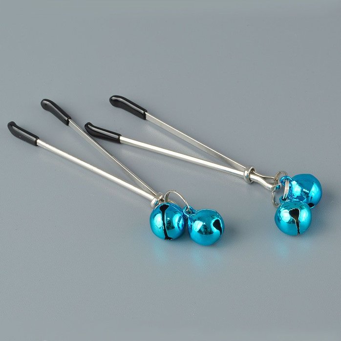 Зажимы на соски с колокольчиками на конце - BDSM accessories. Фотография 2.