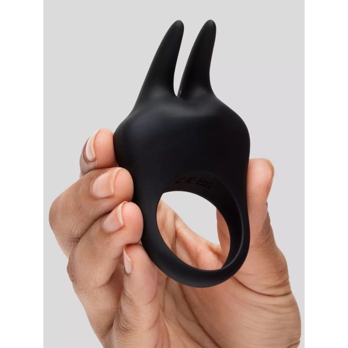 Черное эрекционное виброкольцо Sensation Rechargeable Vibrating Rabbit Love Ring - Fifty Shades of Grey. Фотография 5.