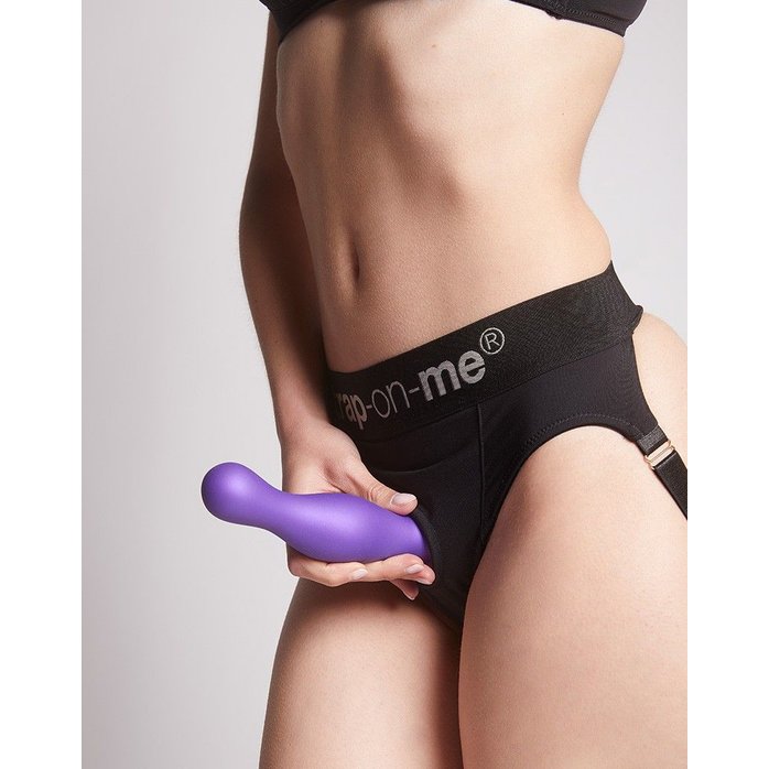 Фиолетовая насадка Strap-On-Me Dildo Plug Curvy size L. Фотография 7.