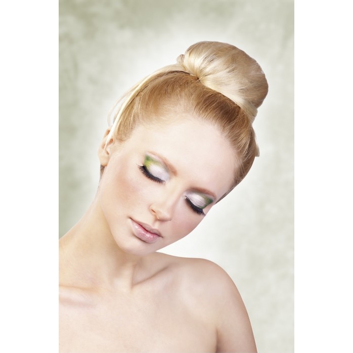 Черные накладные ресницы, более длинные у внешнего края Premium - Eyelashes Collection. Фотография 2.