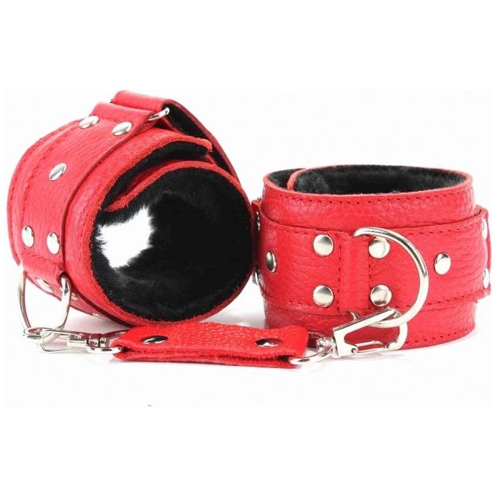 Красные кожаные наручники с меховым подкладом