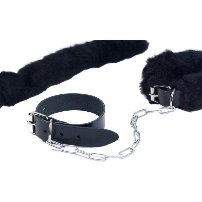 Кожаные наручники со съемной черной опушкой. Фотография 3.