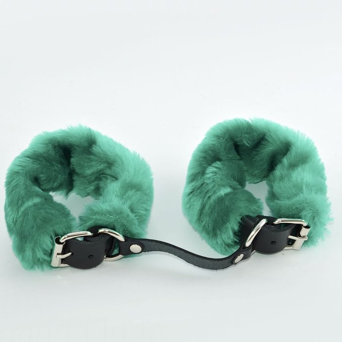 Черные кожаные наручники со съемной зеленой опушкой - BDSM accessories