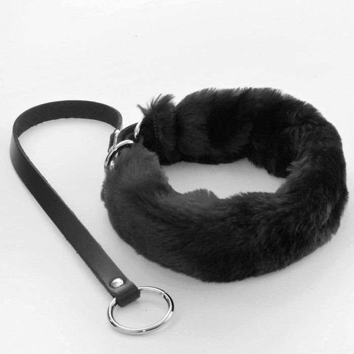 Черный меховой ошейник с кожаным поводком - BDSM accessories