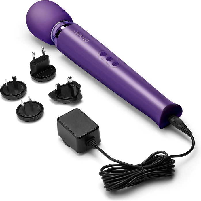 Фиолетовый вибратор Le Wand Rechargeable Vibrating Massager - 34 см. Фотография 6.