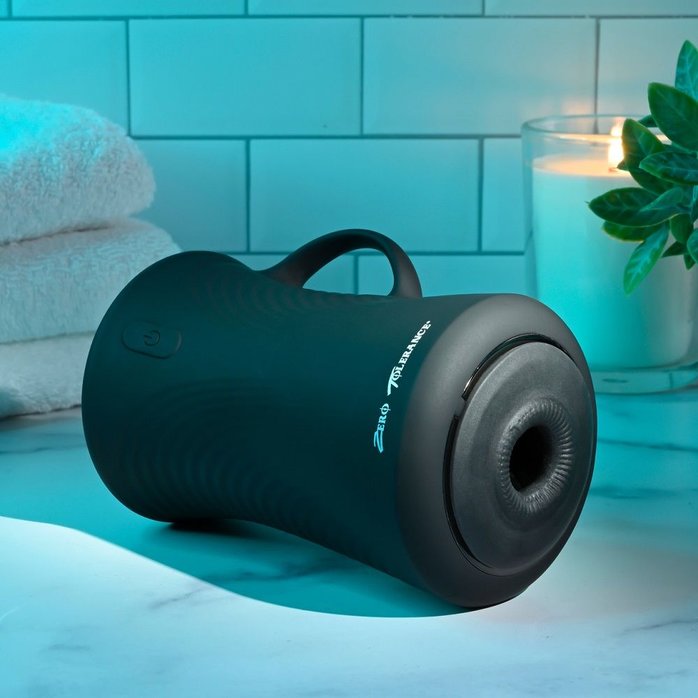 Черный вибромастурбатор с гироскопом Gyro Stroke. Фотография 4.