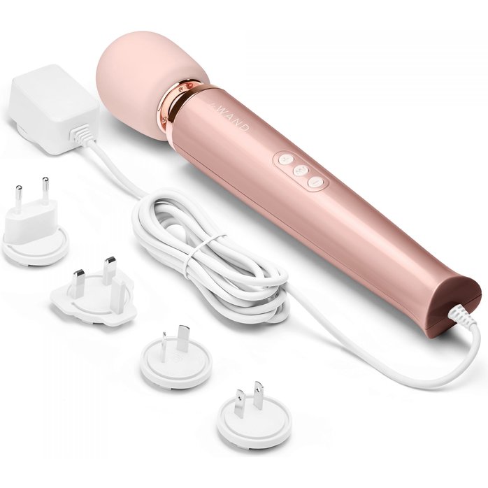 Проводной жезловый вибромассажер Le Wand Powerful Plug-In Vibrating Massger - 34 см. Фотография 3.
