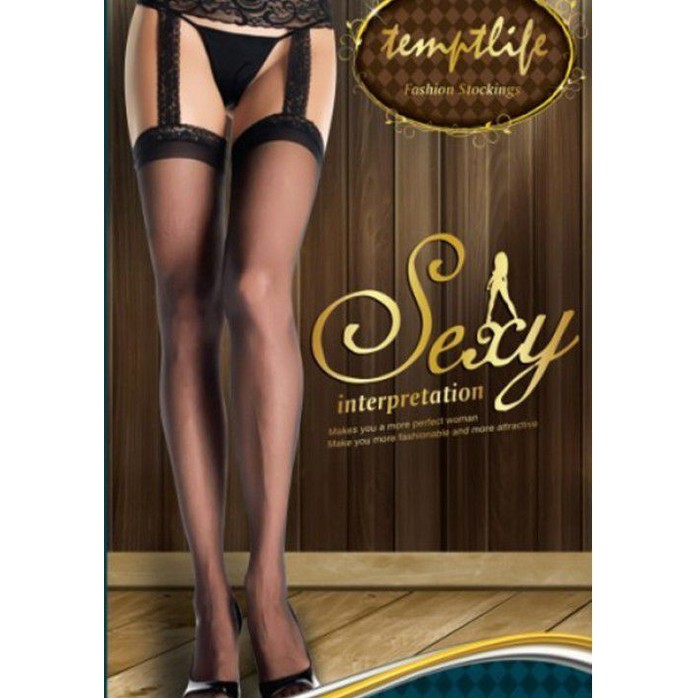 Чёрные чулки из мелкой сеточки с кружевным поясом и пажами