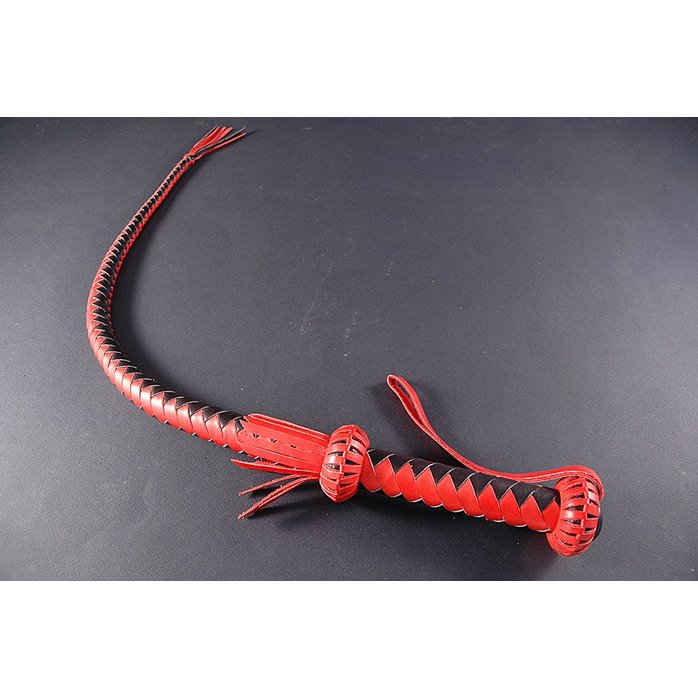 Кнут Поддай жару-1 из кожи - 75 см. Фотография 2.