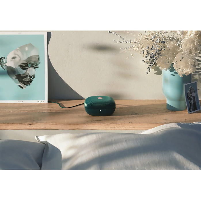 Темно-зеленый вакуум-волновой бесконтактный стимулятор клитора Mea. Фотография 6.