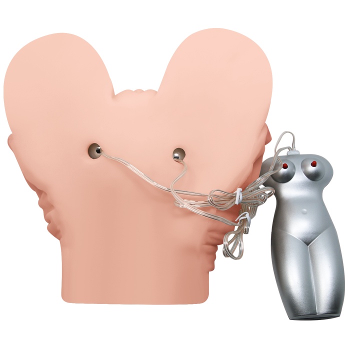 Вагина с анусом под приподнятой юбочкой. Фотография 4.