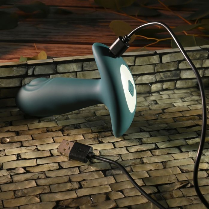 Изумрудная анальная вибропробка с пультом ДУ Tunnel Tapper - 12,1 см. Фотография 7.