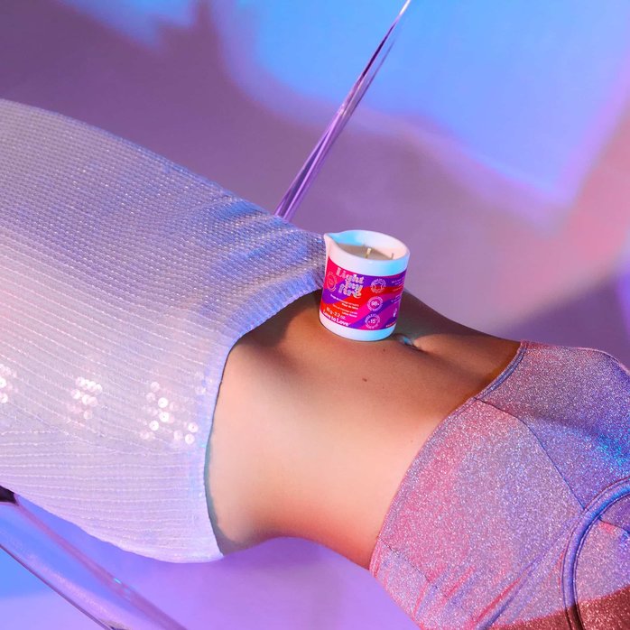 Массажная свеча Light My Fire Monoi с ароматом моной - 65 гр. Фотография 2.