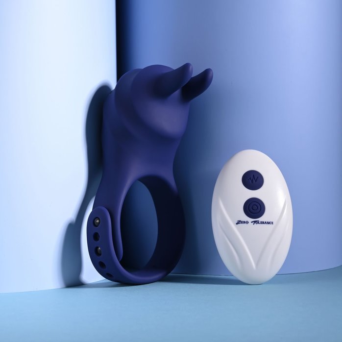 Синее эрекционное виброкольцо с клиторальной подушечкой и пультом ДУ Adjustable Fun Ring. Фотография 9.