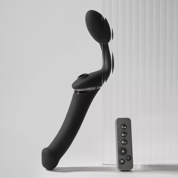 Черный безремневой вибрострапон Strap-On-Me Multi Orgasm Size XL. Фотография 2.