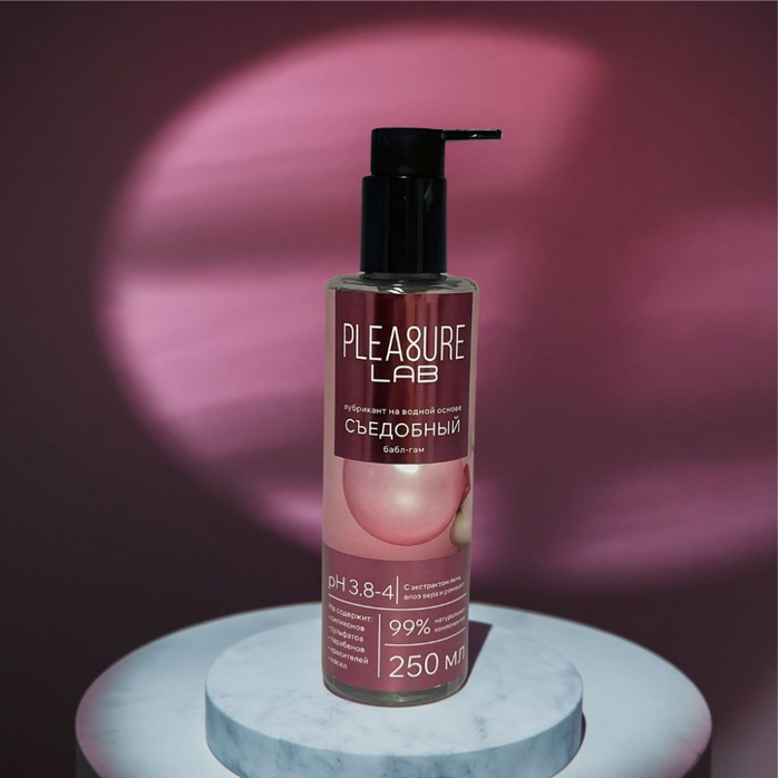 Лубрикант на водной основе Pleasure Lab с ароматом бабл-гам - 250 мл. Фотография 5.