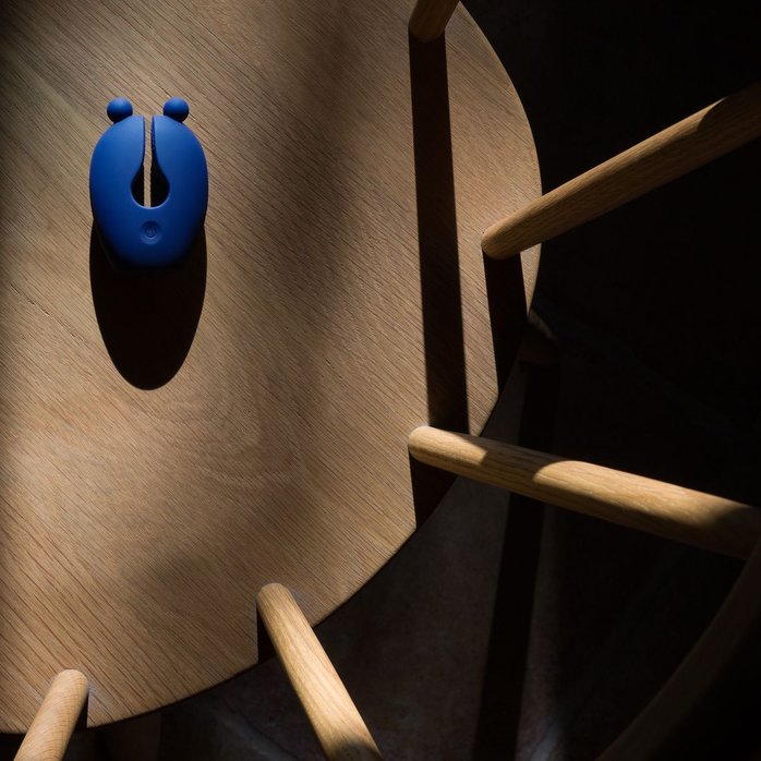 Синий клиторальный вибростимулятор Eden. Фотография 12.