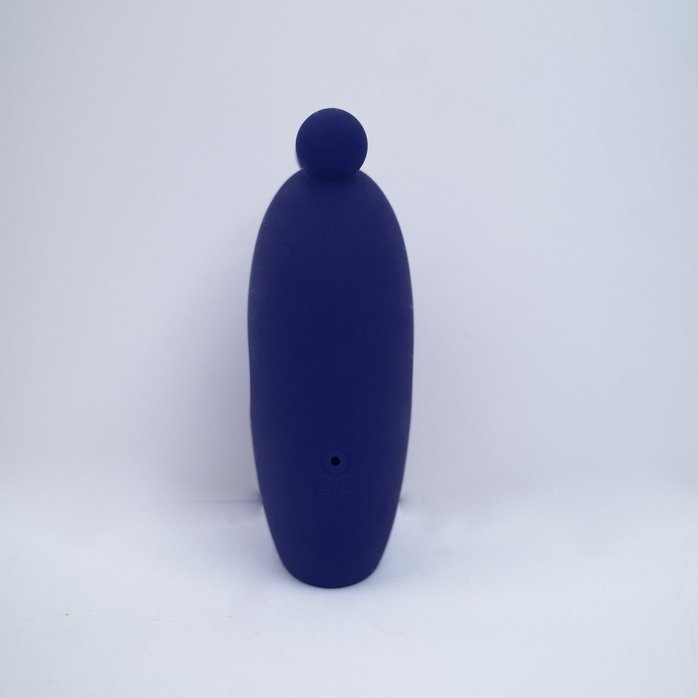 Синий клиторальный вибростимулятор Eden. Фотография 4.