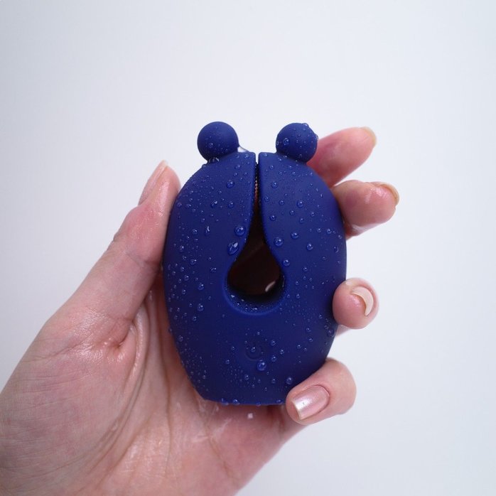 Синий клиторальный вибростимулятор Eden. Фотография 8.