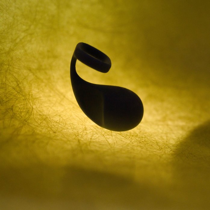 Синий вибростимулятор на пальцы Lunar. Фотография 15.