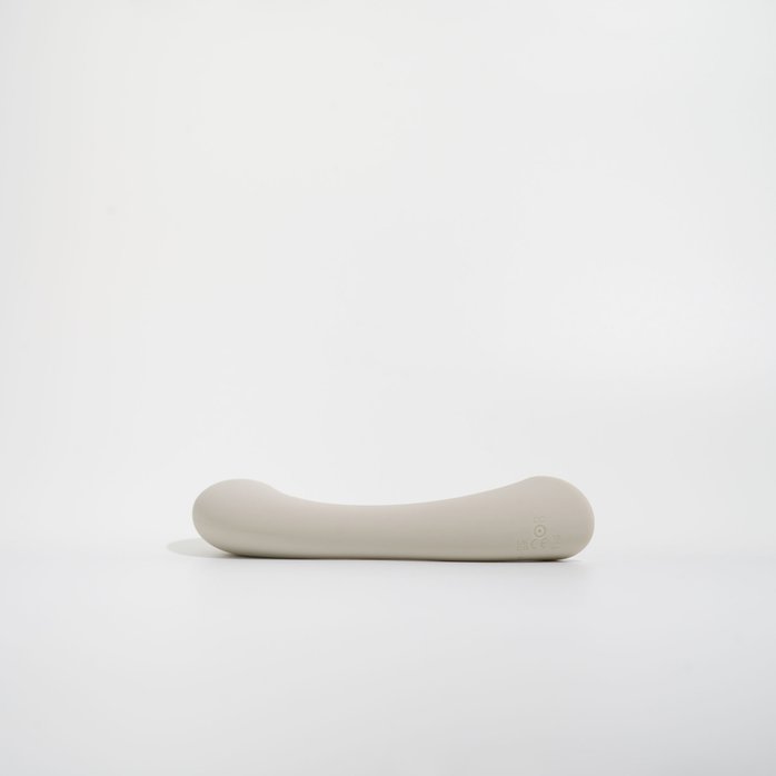 Серый вибростимулятор точки G Mirage - 17,8 см. Фотография 8.