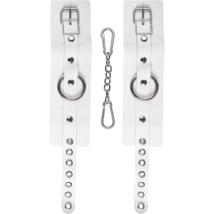 Белые мягкие кожаные наручники с люверсами. Фотография 5.